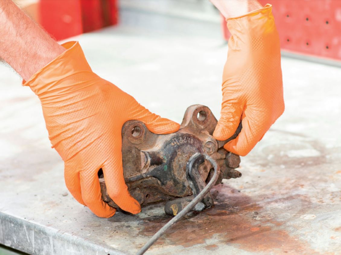 Uso de guantes de nitrilo diamantados