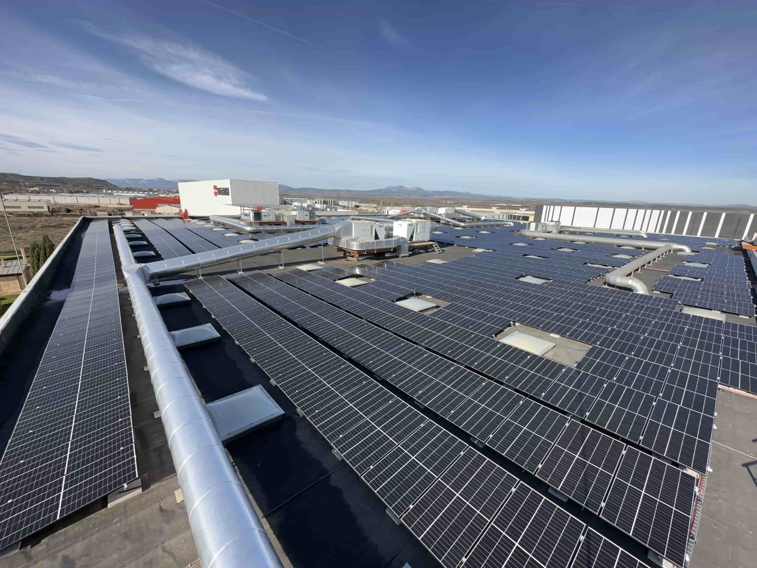 Nueva instalación fotovoltaica en la Sede de Agoncillo